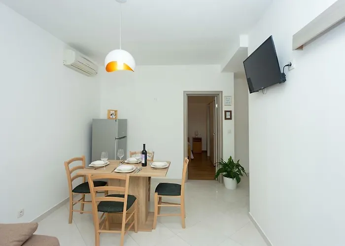 Balic * 이반 돌라츠