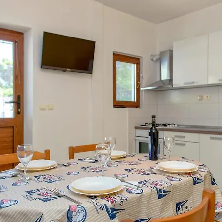 Balic Apartament *